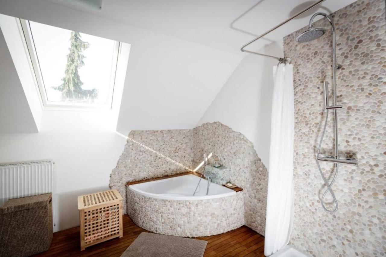 Cosy & Spacious Apt. Benc 지로브니차 외부 사진