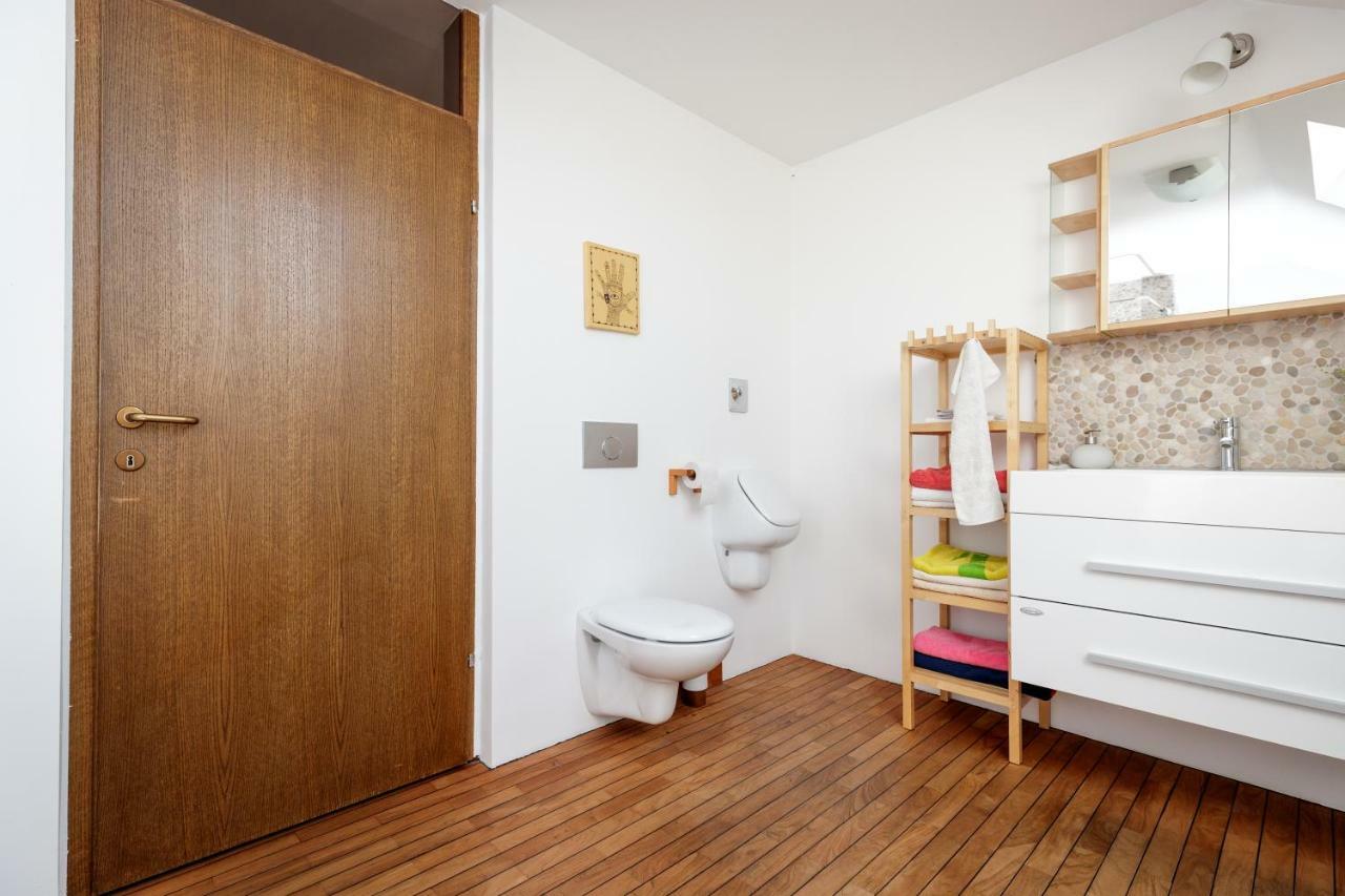 Cosy & Spacious Apt. Benc 지로브니차 외부 사진